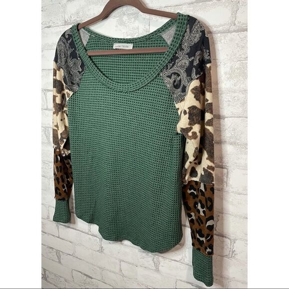 Ces Femme Boutique Brand Multi Patterned Thermal Sweater - Picture 2 of 5